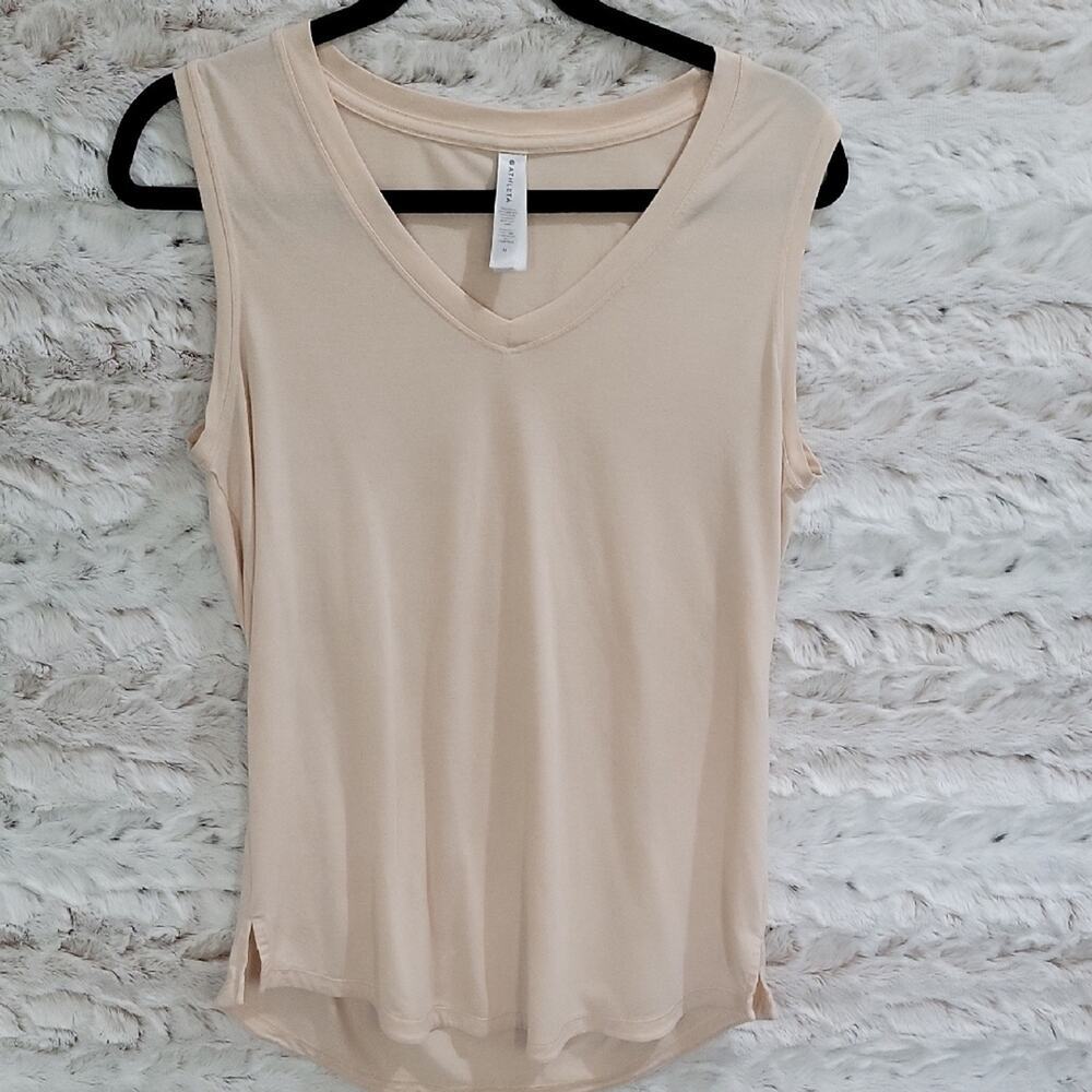 Athleta Soft V-Neck Sleeveless Tank | Pale Blush Ivory | Womens Sz M, Athleisure